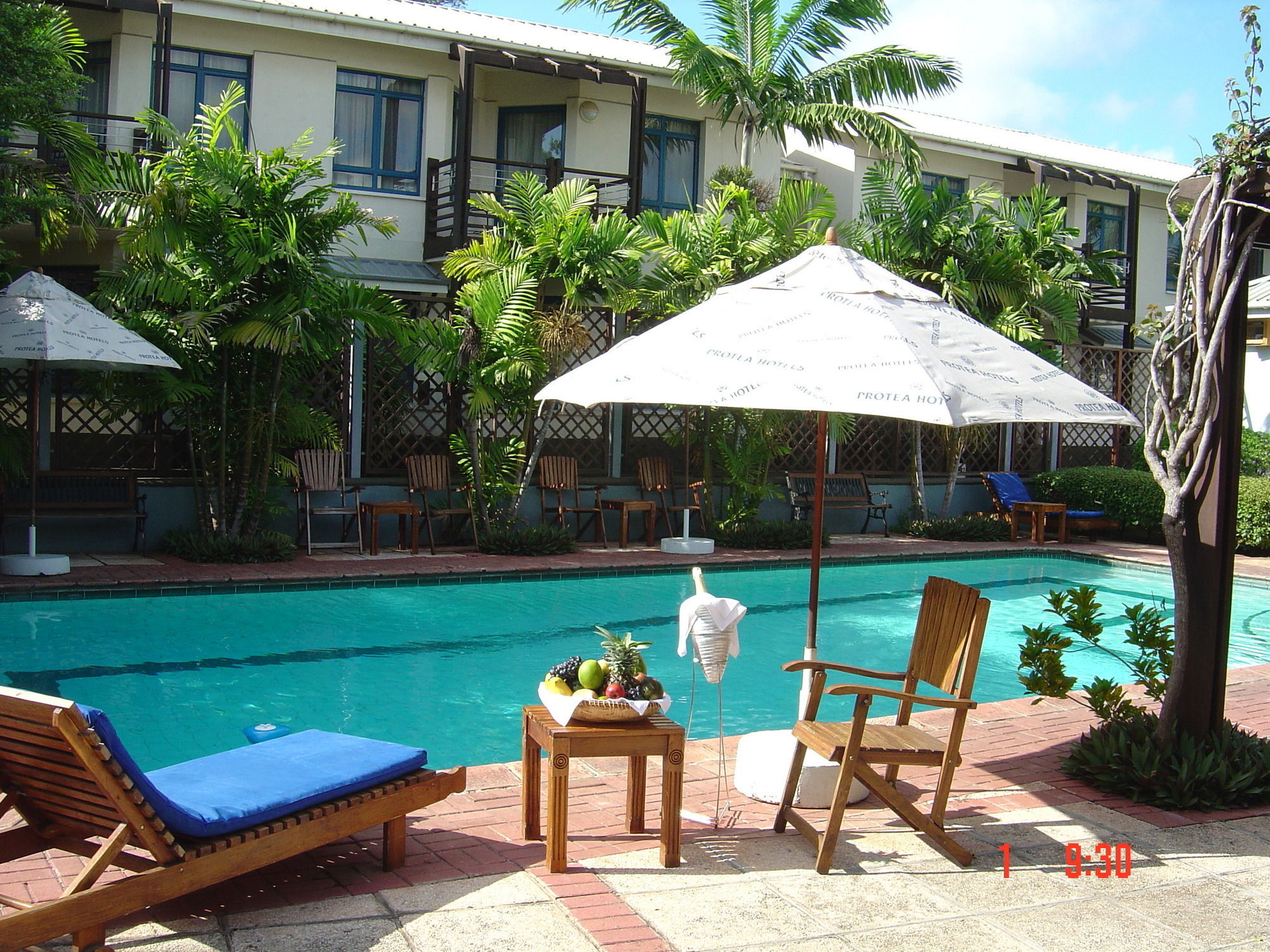 Protea Hotel By Marriott Dar Es Salaam Oyster Bay Екстер'єр фото